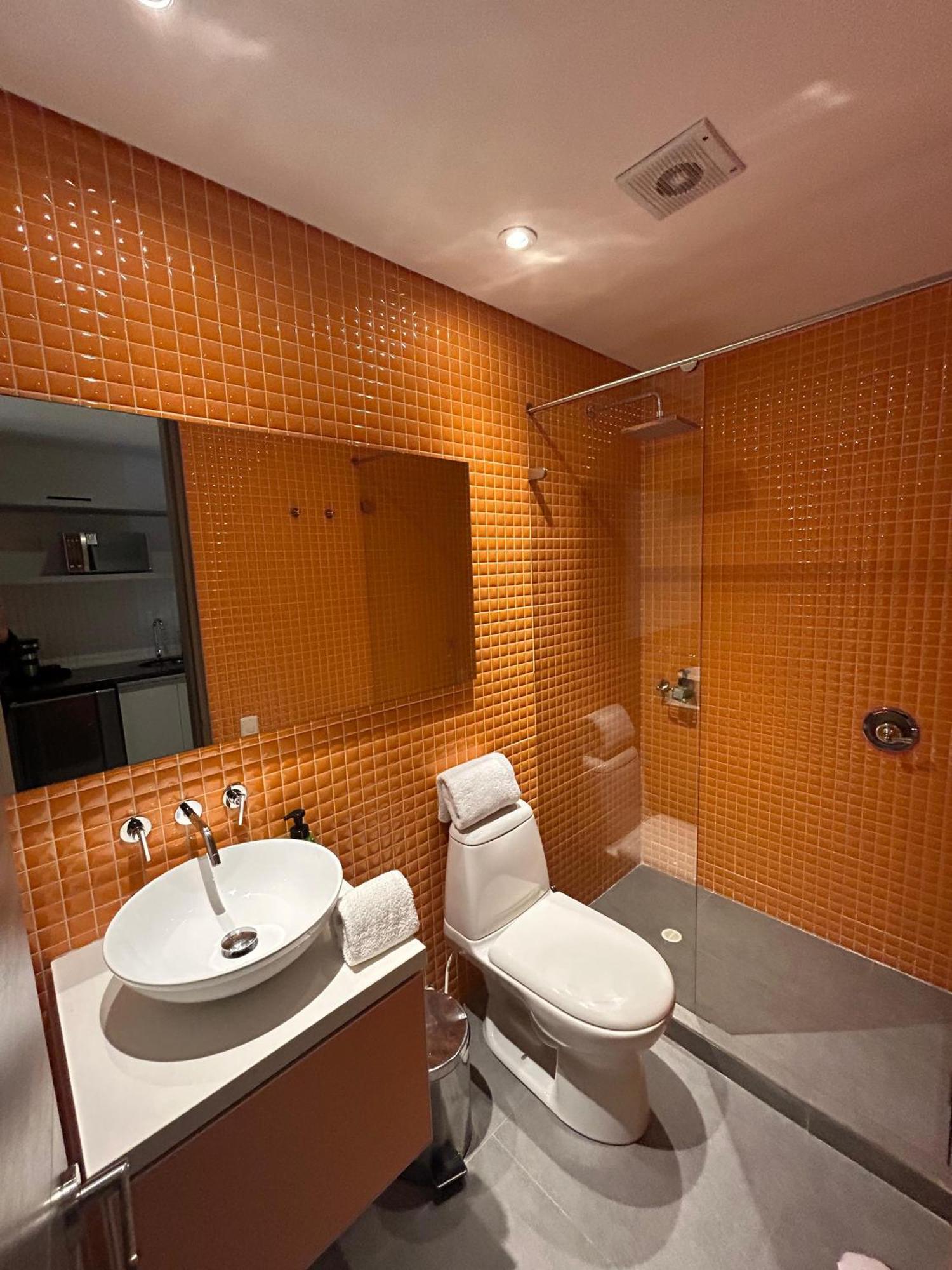 Hotel Esstudia 17-4 à Bogotá Extérieur photo